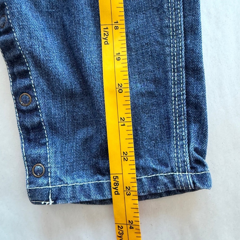 Carhartt Baby Girls Denim Overalls Flower Embroidery 12 Months - Picture 10 of 10